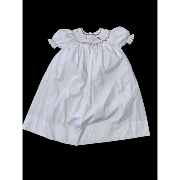 Beautiful SWEET ANGELA Rosalina WHITE Twill SMOCKED candy PUFF SLEEVE Dress smoc - Picture 1 of 8